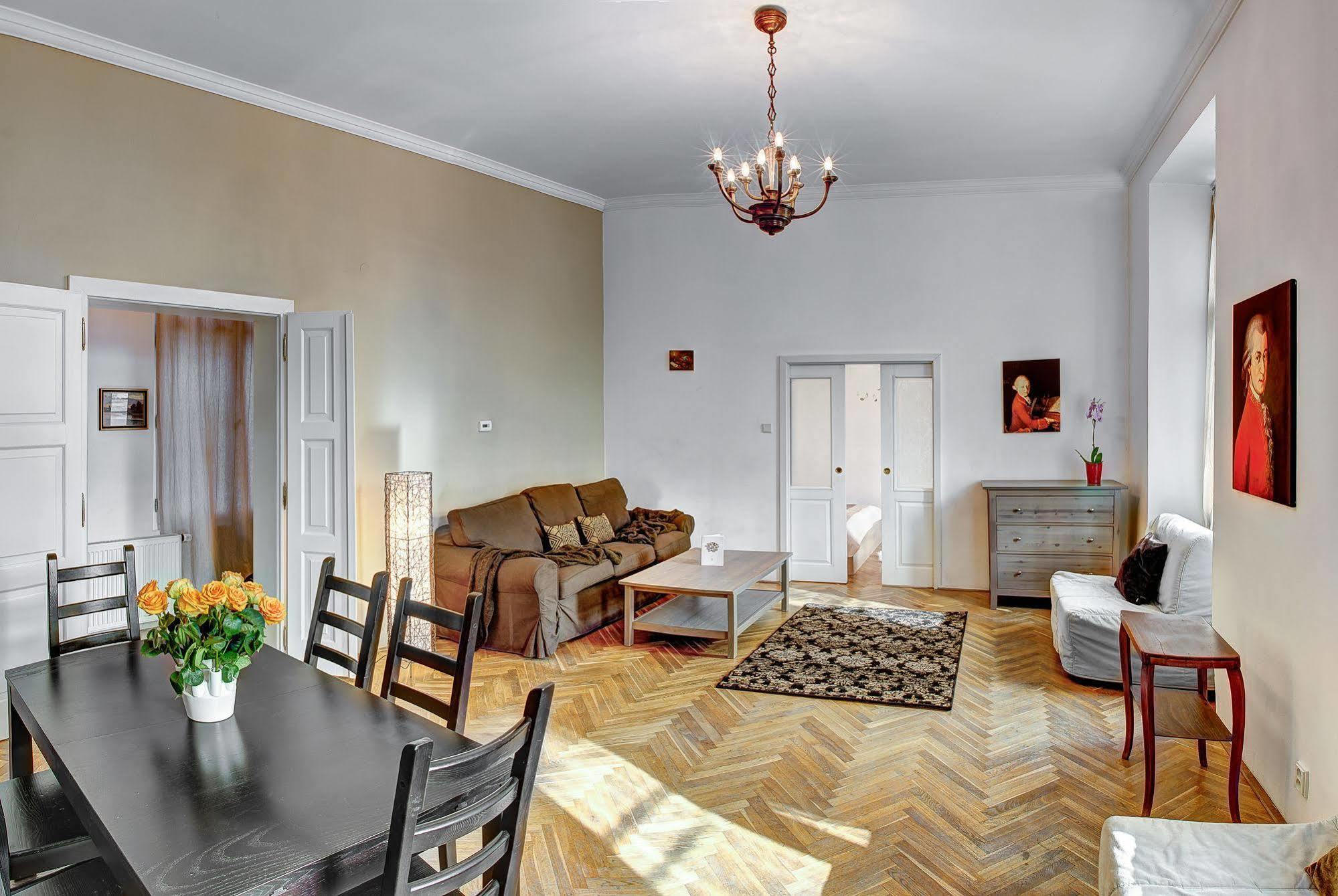 Abc Suites Prag Eksteriør billede
