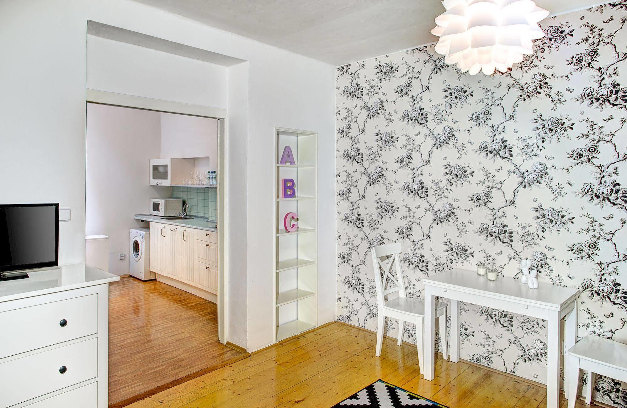 Abc Suites Prag Eksteriør billede